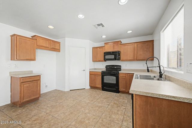 4732 W GINGER Avenue, Coolidge, AZ 85128