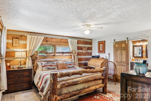 782 Setzer Cove Road, Maggie Valley, NC 28751