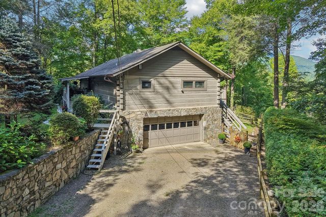782 Setzer Cove Road, Maggie Valley, NC 28751