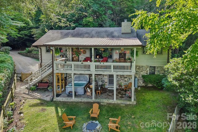 782 Setzer Cove Road, Maggie Valley, NC 28751