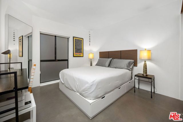 2960 Neilson Way 103, Santa Monica, CA 90405