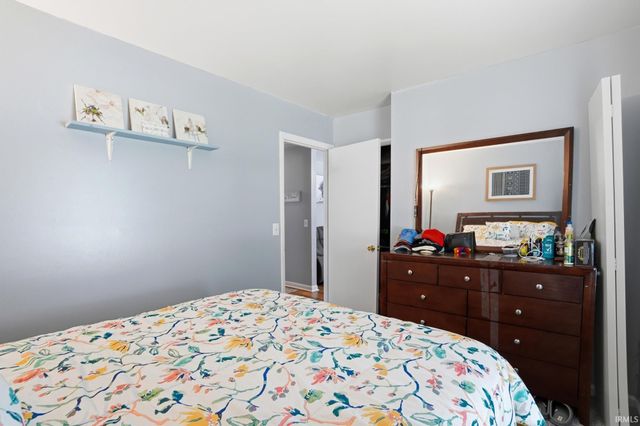 9002 Hemphill Drive, Fort Wayne, IN 46819