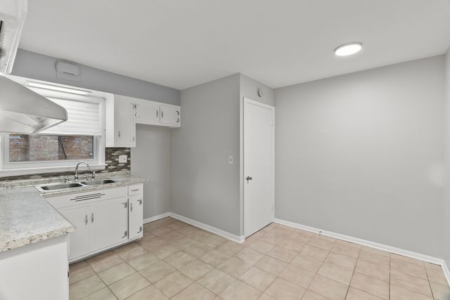 10722 S Union Avenue, Chicago, IL 60628