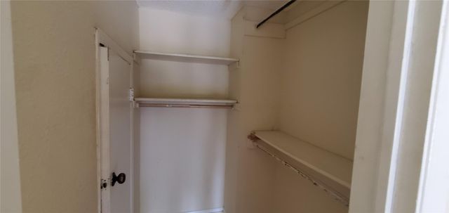 12900 Walden Road 422D, Montgomery, TX 77356