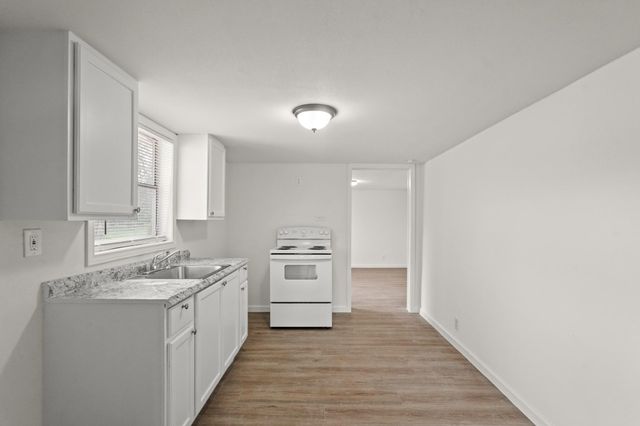 105 W Linney Street, Dayton, TX 77535