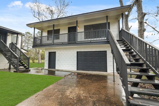 105 W Linney Street, Dayton, TX 77535