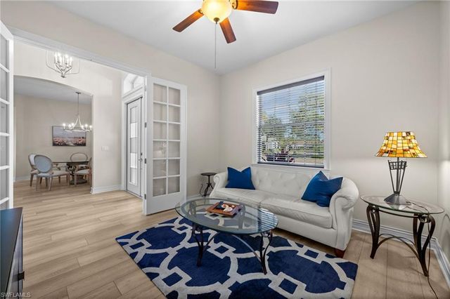 6821 Il Regalo CIR, Naples, FL 34109