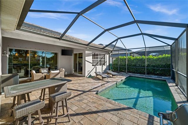 6821 Il Regalo CIR, Naples, FL 34109