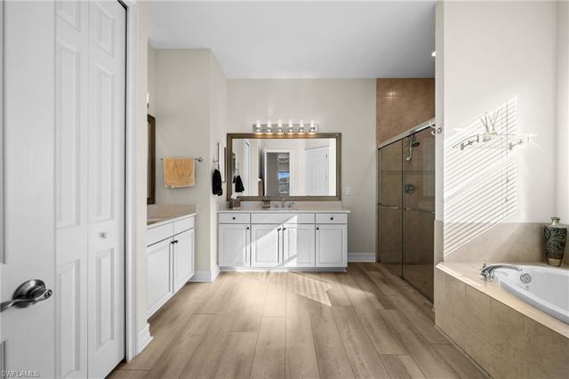 6821 Il Regalo CIR, Naples, FL 34109