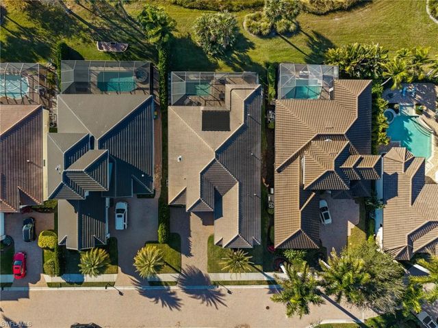 6821 Il Regalo CIR, Naples, FL 34109