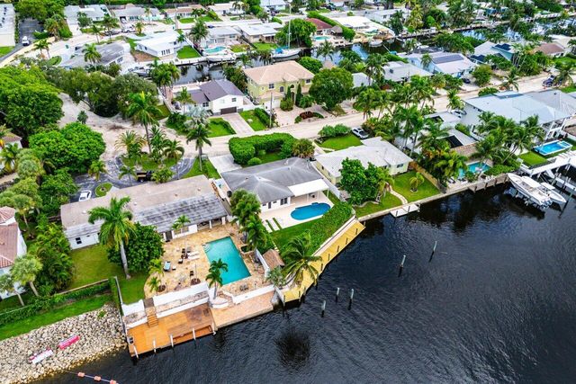638 Shore Drive, Boynton Beach, FL 33435
