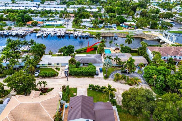 638 Shore Drive, Boynton Beach, FL 33435