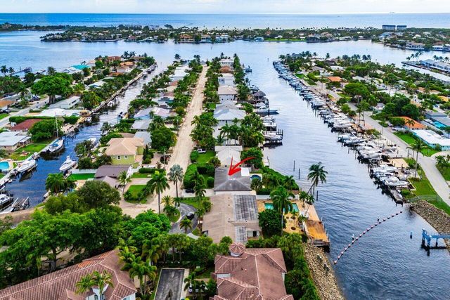 638 Shore Drive, Boynton Beach, FL 33435