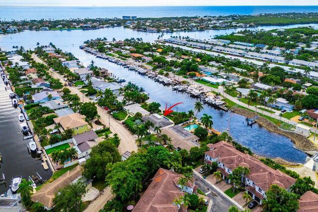 638 Shore Drive, Boynton Beach, FL 33435