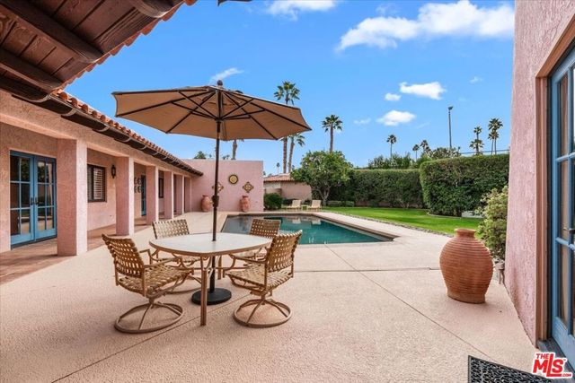 48691 San Dimas Street, La Quinta, CA 92253