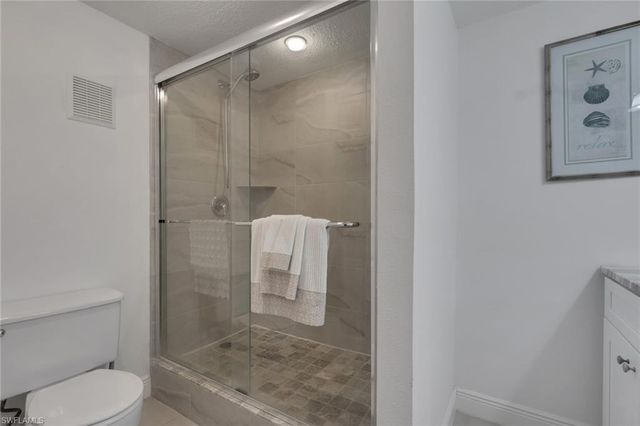 3324 Key DR 1, North Fort Myers, FL 33903