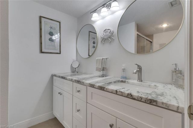 3324 Key DR 1, North Fort Myers, FL 33903