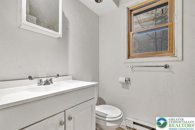 417 Hickory Drive, Jackson Twp, PA 18372