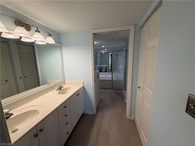 4194 Pensacola AVE, Estero, FL 33928