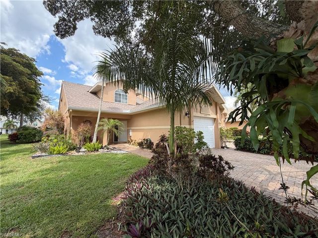 4194 Pensacola AVE, Estero, FL 33928