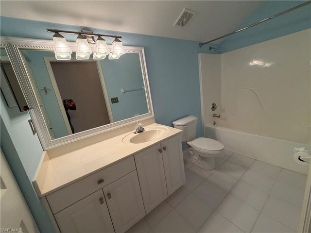 4194 Pensacola AVE, Estero, FL 33928
