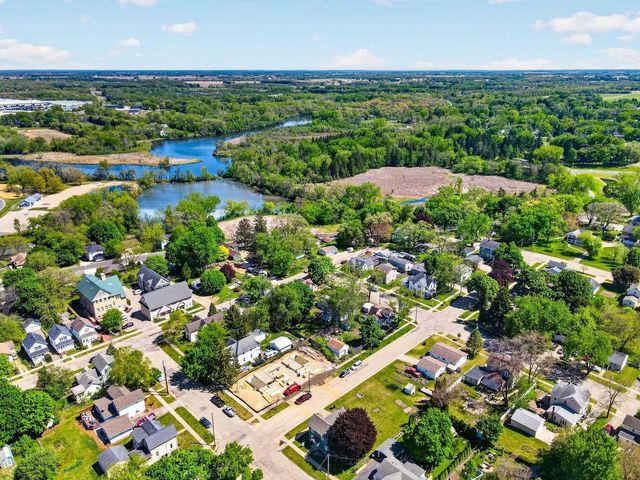 101 Broadway Street, Stoughton, WI 53589