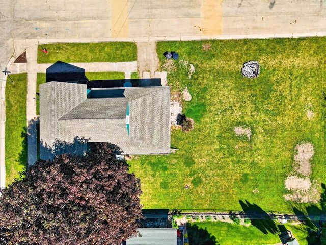101 Broadway Street, Stoughton, WI 53589