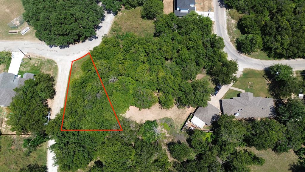 2501 Mercedes Street, Granbury, TX 76048