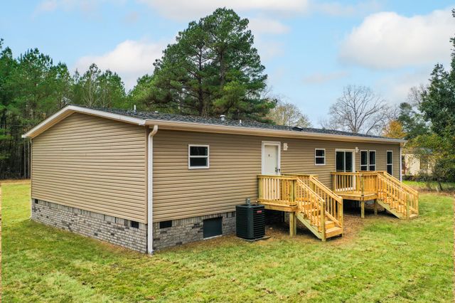 147 Firethorn Court, Eutawville, SC 29048