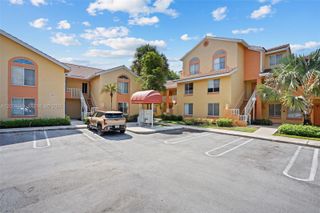 927 Coral Club Drive 927, Coral Springs, FL 33071