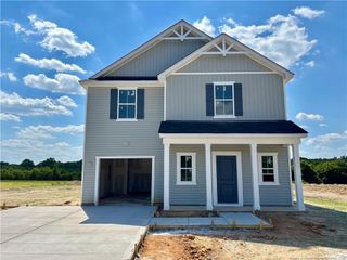 201 Hallwood Drive, Pikeville, NC 27863