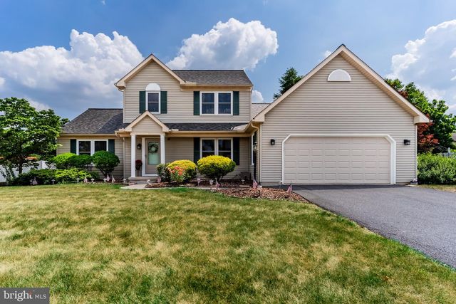 140 N THISTLEDOWN DR, Palmyra, PA 17078