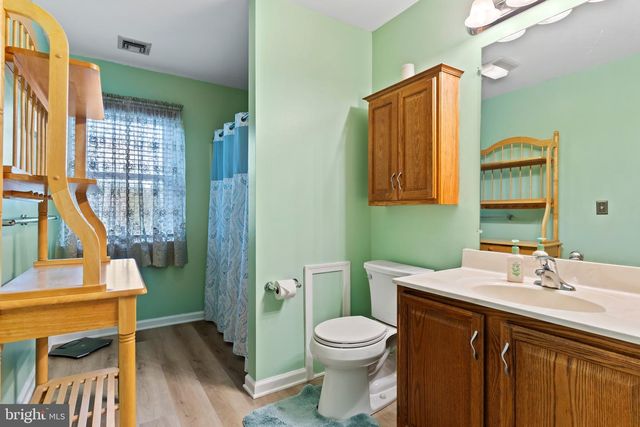 140 N THISTLEDOWN DR, Palmyra, PA 17078