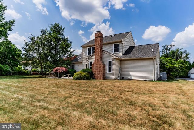 140 N THISTLEDOWN DR, Palmyra, PA 17078