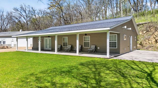 39568 569th Street, Zumbro Falls, MN 55991