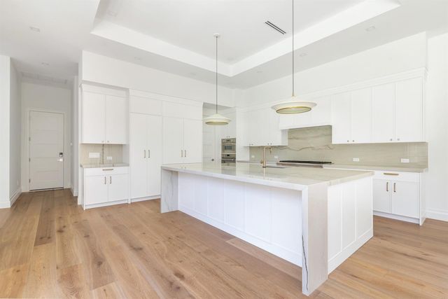 261 Rutland Boulevard, West Palm Beach, FL 33405