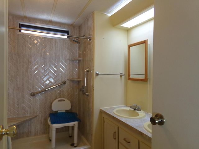 4187 S 88th Court S, Boynton Beach, FL 33436