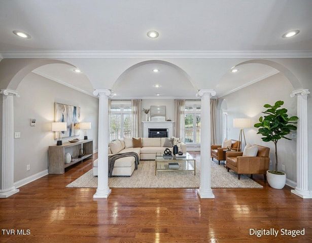 176 Country Acres Drive, Elizabethton, TN 37643