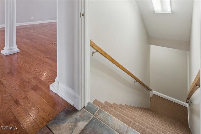 176 Country Acres Drive, Elizabethton, TN 37643