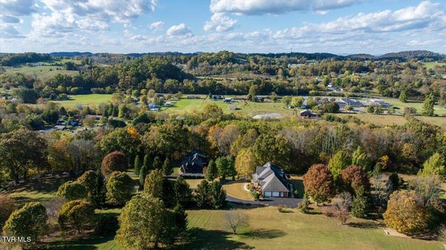 176 Country Acres Drive, Elizabethton, TN 37643