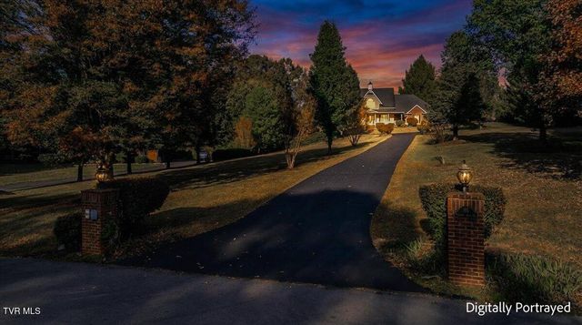 176 Country Acres Drive, Elizabethton, TN 37643