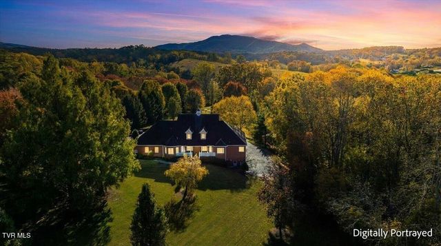 176 Country Acres Drive, Elizabethton, TN 37643