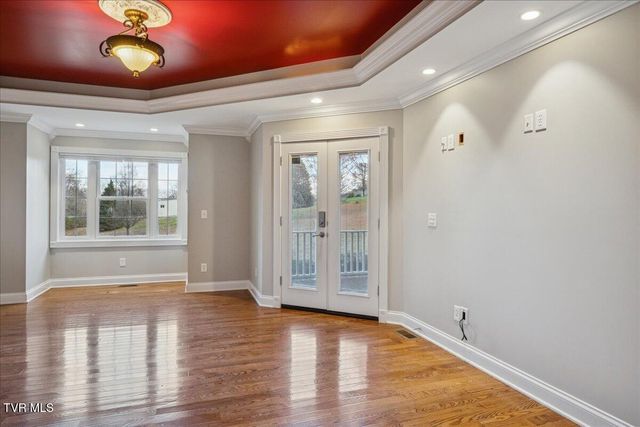 176 Country Acres Drive, Elizabethton, TN 37643