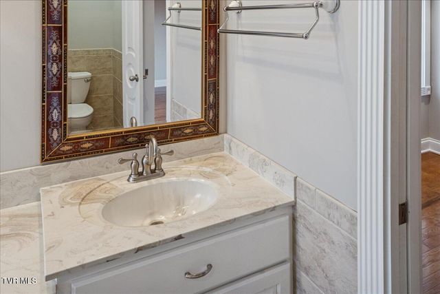 176 Country Acres Drive, Elizabethton, TN 37643