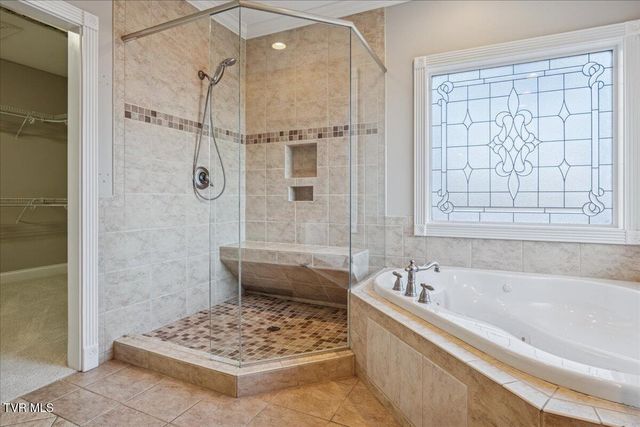 176 Country Acres Drive, Elizabethton, TN 37643