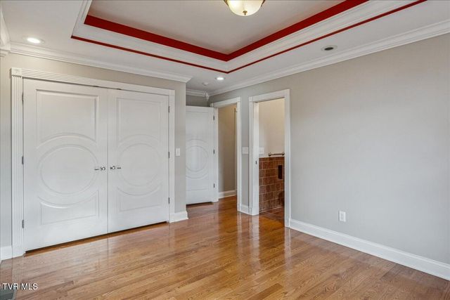 176 Country Acres Drive, Elizabethton, TN 37643