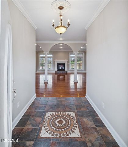 176 Country Acres Drive, Elizabethton, TN 37643