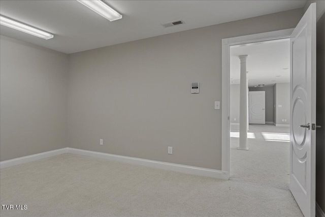 176 Country Acres Drive, Elizabethton, TN 37643