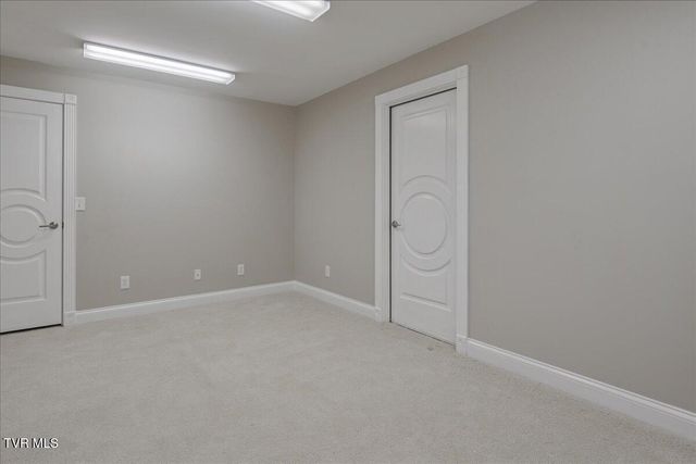 176 Country Acres Drive, Elizabethton, TN 37643