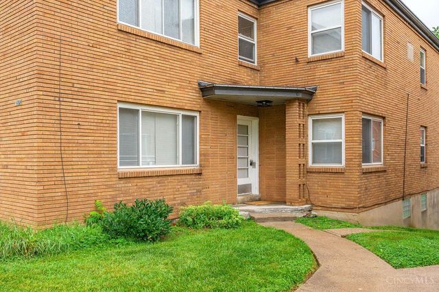 2370 Losantiville Avenue, Golf Manor, OH 45237